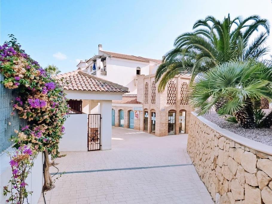 Soleado Apartamento Con Piscina Y Terraza Privada. Альбир Экстерьер фото
